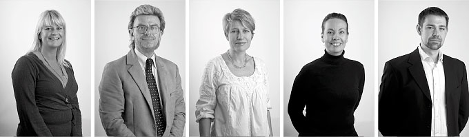 Fotografering p&aring; plats med studioutrustning hos Bonniers