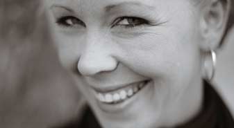 Judith Drews - portr&auml;ttfotografering med tysk illustrat&ouml;r