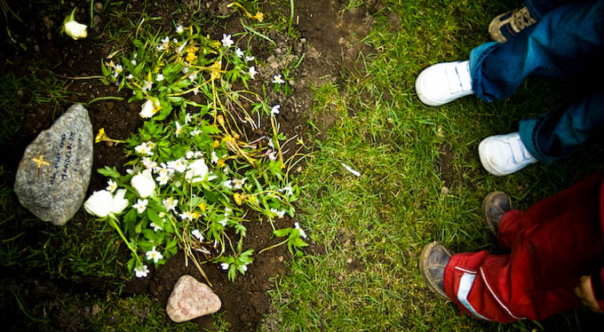 Foto: Stefan Tell - Musbegravning i Vasa Kyrka med f&ouml;rfattare Ulf Nilsson