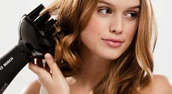 Modellfotografering med hårprodukter och verktyg för tillverkaren Bosch via reklambyrån Svea Reklam Modellfotografering med hårprodukter och verktyg för tillverkaren Bosch via reklambyrån Svea Reklam
